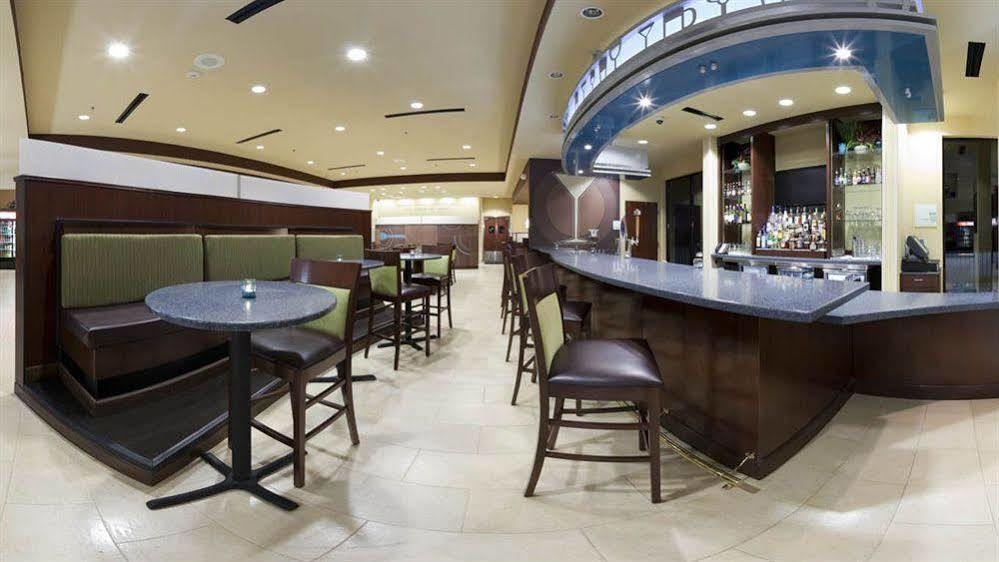 Holiday Inn Saint Louis-Fairview Heights By Ihg Екстериор снимка