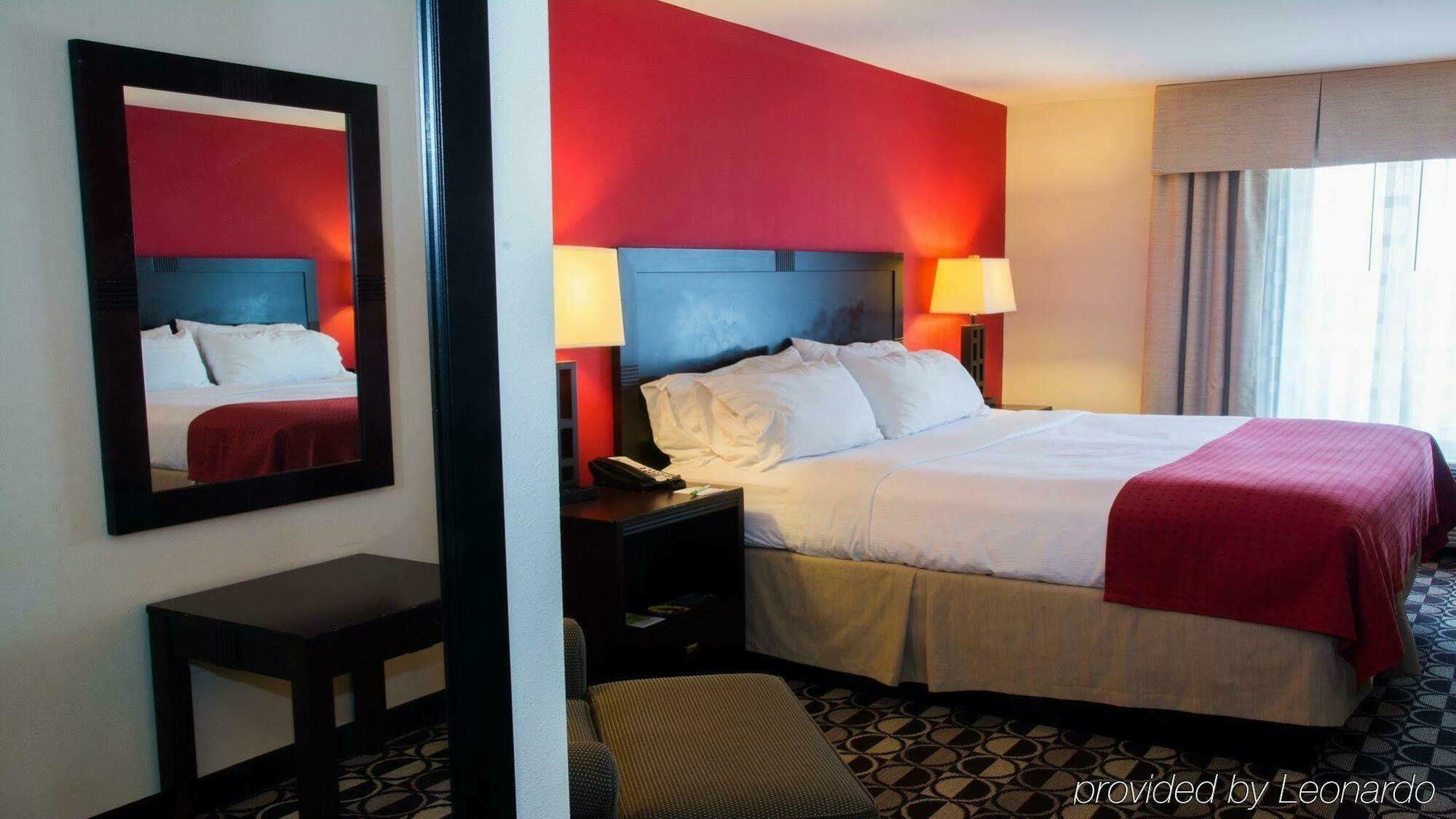 Holiday Inn Saint Louis-Fairview Heights By Ihg Екстериор снимка